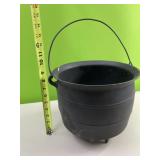 Cast iron cauldron