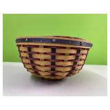 2004 collectors edition longaberger basket and
