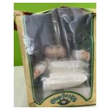 1983 cabbage patch doll in original box - box has