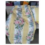Twin Bedroom set- bedspread,3 pillows with shams