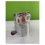 Bromwell 3 cup crank sifter