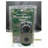 Photoelectric indoor/outdoor timer