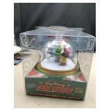 1999 blockbuster very merry whirl around peanuts