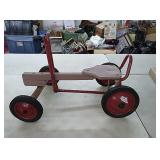 Vintage row cart.   Works