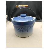 Butter crock with handle approx 4.5 x 7