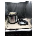 4 quart pressure cooker, used, no power cord