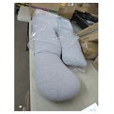 U shaped pregnancy pillow,  appears new