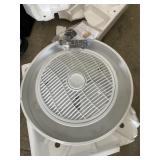 Ceiling fan light - 22in wide