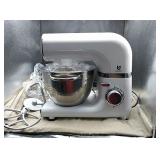 Stand mixer with 4L stainless steel bowl and