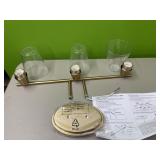 New 3 light light bar with globes - approx 23in