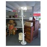Large metal coat rack/hall tree- bottom needs