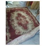 Burgundy floral area rug approx 5ft x 7ft