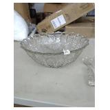 Large punch bowl with 12 cups and spoon/ ladle