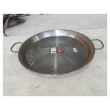 Paella pan features a typical Spanish shape with