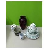 Box of misc glassware