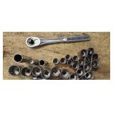 Craftsman 1/2" Ratchet VQ-44809 and Sockets