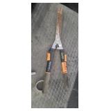 Fiskars tight lock telescoping