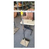 2 arm adjustable clothing rack