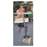 2 arm adjustable clothing rack