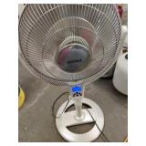 1200 watt Electric Heater on Stand.   Works