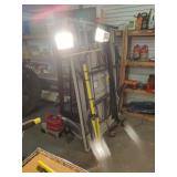Double Halogen Work Lights on Tripod  Works