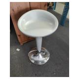 Swivel Barstool 24"