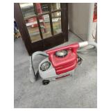 Sanitaire carpet Cleaner