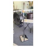 2 arm adjustable clothing rack