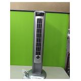 Lasko 42" wind curve oscillating space-saver fan
