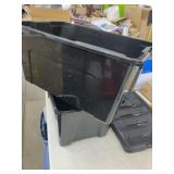 2 New Black Totes.  Both have Lids  1 Has crack