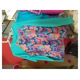 New 2 piece Girls swim set...medium