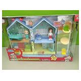 New cocomelon deluxe family house playset