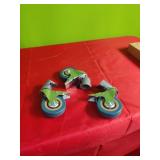 3 Swivel Casters. 3" Wheels That Lock
