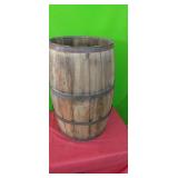WOODEN BARREL KEG.  29X18