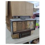 Vintage Rowe AMI coin Operated Table Top Jukebox.