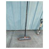 18" Shop Broom