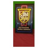 Old Style BEER Light....works great  (cracks in