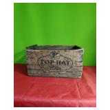 Vintage Wood TopHat Beer Case