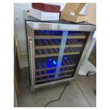 Brand New Wine Refrigerator VINERIE Premium 24