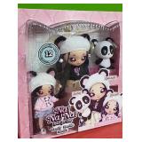 NEW Na! Na! Na! Surprise Family