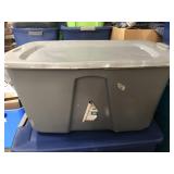 32 gallon grey tote with lid