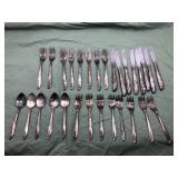 W. Rogers lady Catherine silverware set