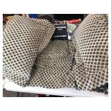 2 pillows & 1 king/queen? comforter