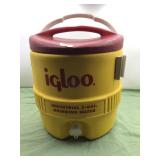 Igloo industrial 3 gallon drinking water cooler