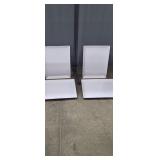 NEW White Plastic Platters Measurements:  13.5"