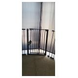 NEW COMOMY BLACK METAL SAFETY GATE w/ Extenders