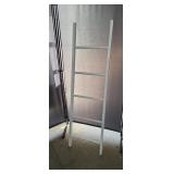 White Blanket Ladder For Quilts, Baby Blankets,