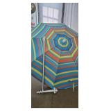 NEW 6.5 Foot Beach UMBRELLA w/ Tilt action & sand