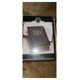 New- The Holy Bible Large Print Thinline KJV