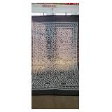 NEW Outdoor Rug w/ carrying case Measurements:
